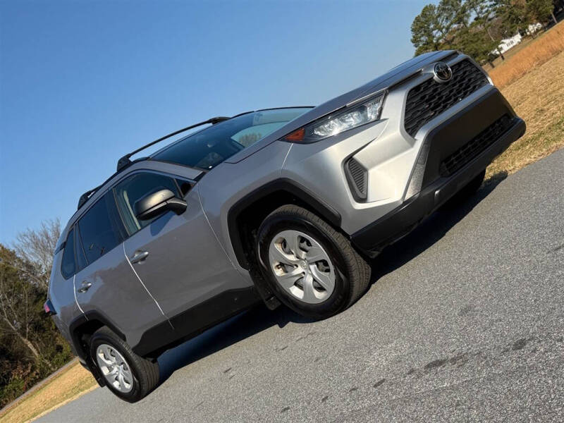 2019 Toyota RAV4 LE
