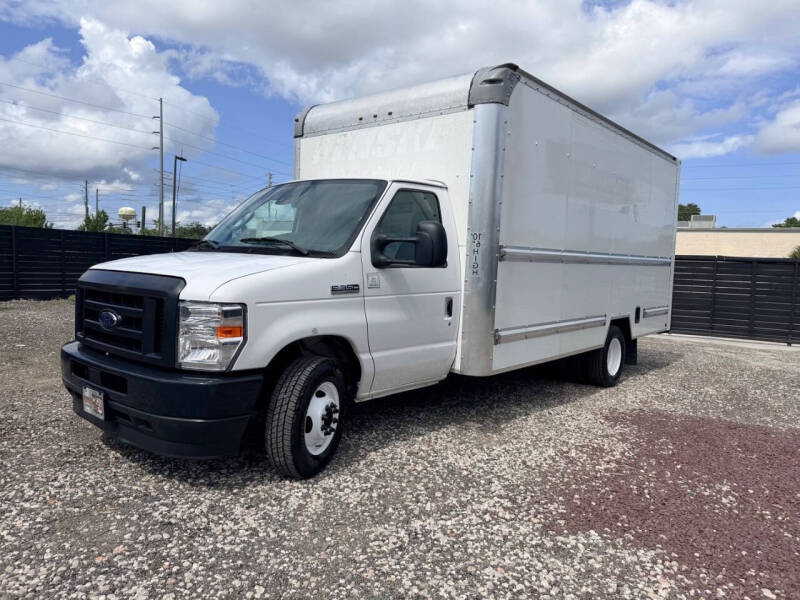 2022 Ford E-Series E-350 SD