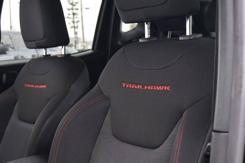 2018 Jeep Renegade Trailhawk
