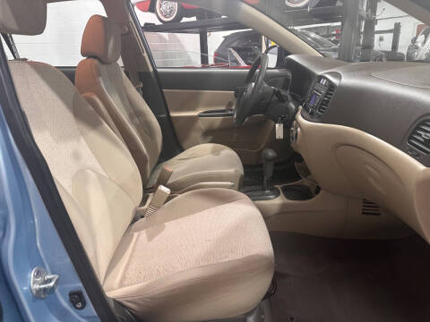 2011 Hyundai Accent GLS