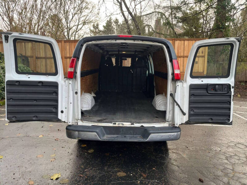 2018 GMC Savana 2500