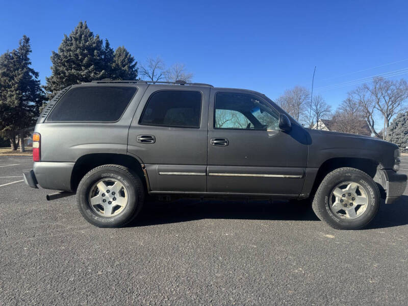 2000 Chevrolet Tahoe Base's photo