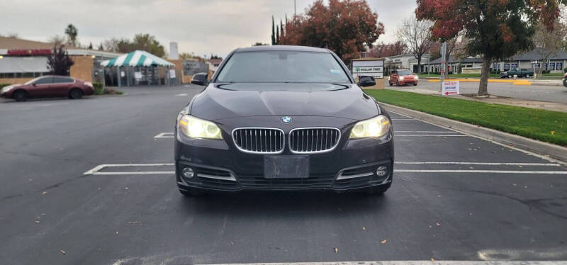 2015 BMW 5 Series 528i