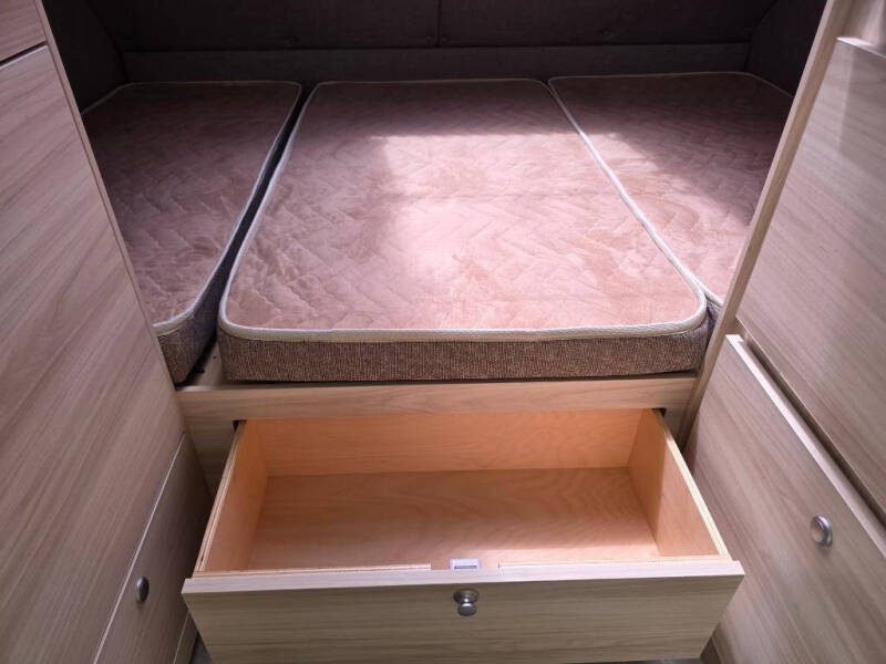 2025 nuCamp RV TAB 400