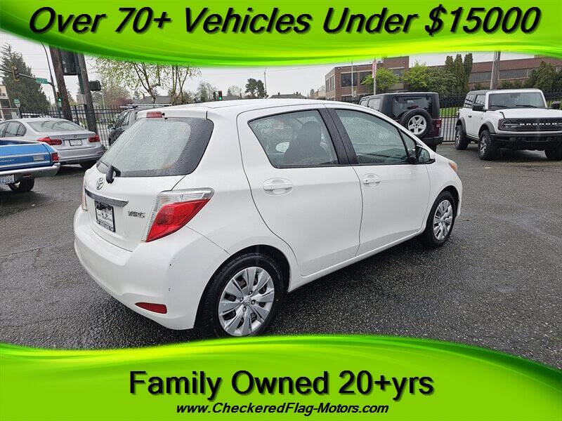 2014 Toyota Yaris 5-Door L