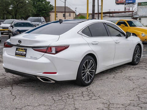 2022 Lexus ES 350