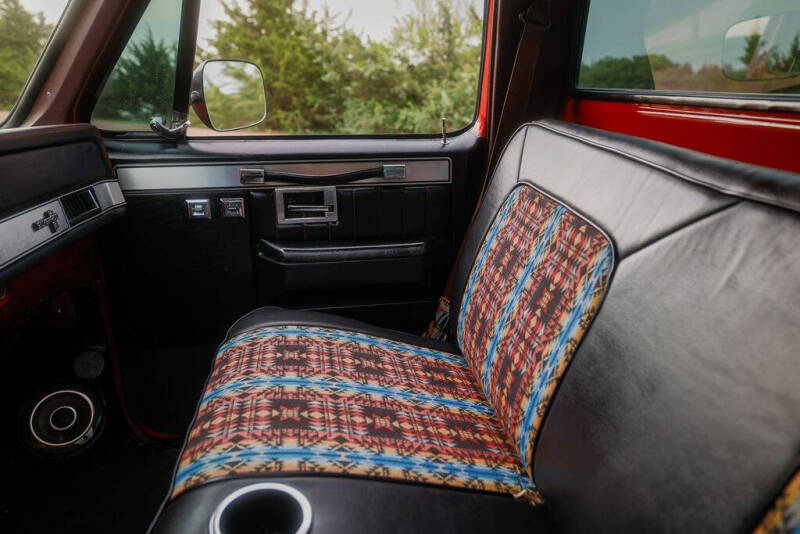 1987 Chevrolet R/V 10 Series