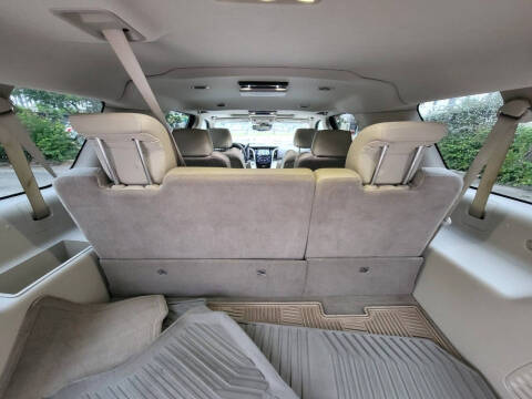 2016 Cadillac Escalade ESV Luxury Collection