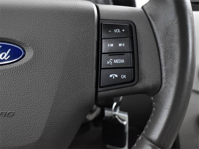 2009 Ford Focus SES