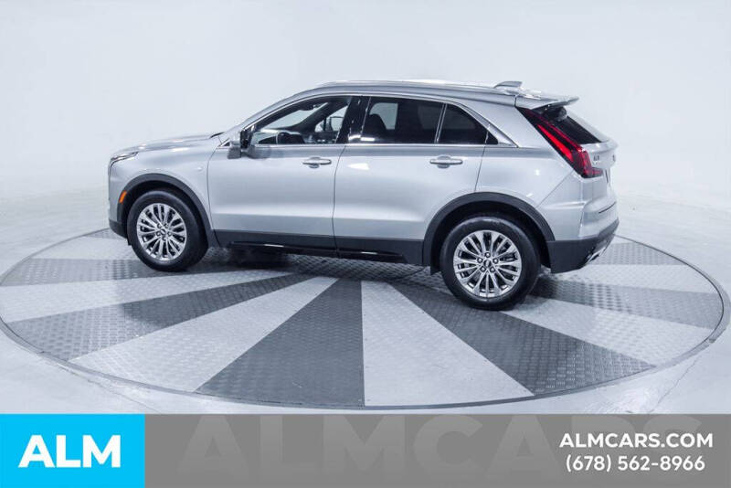 2025 Cadillac XT4 Premium Luxury