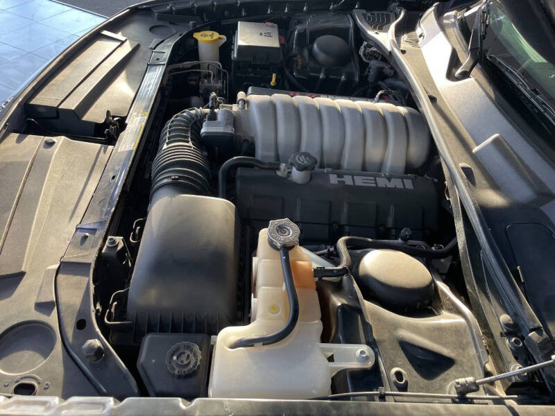 2009 Dodge Challenger SRT8