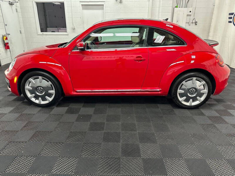 2019 Volkswagen Beetle 2.0T SE