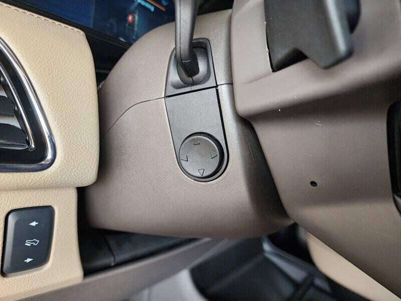 2023 Lincoln Navigator Standard