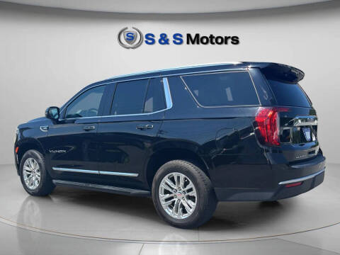 2021 GMC Yukon SLT