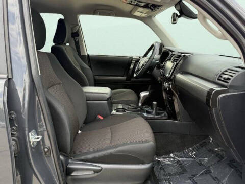 2024 Toyota 4Runner TRD Off-Road