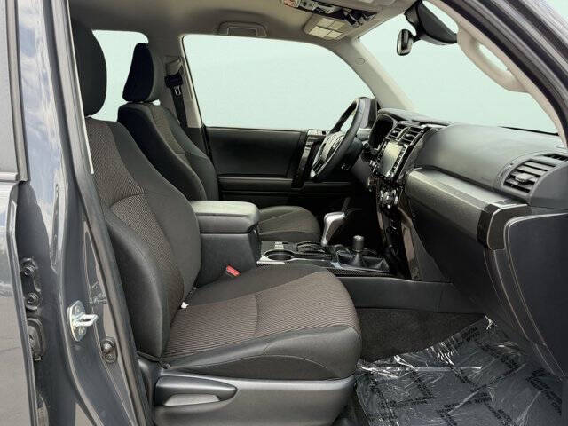 2024 Toyota 4Runner TRD Off-Road