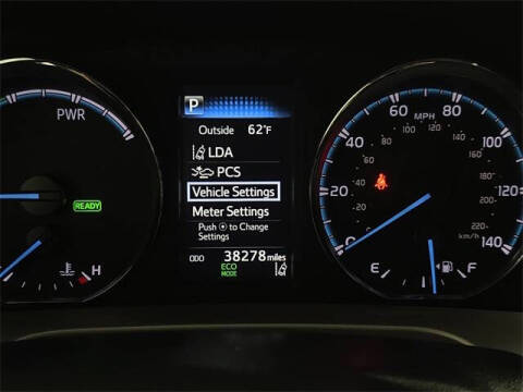 2018 Toyota RAV4 Hybrid LE