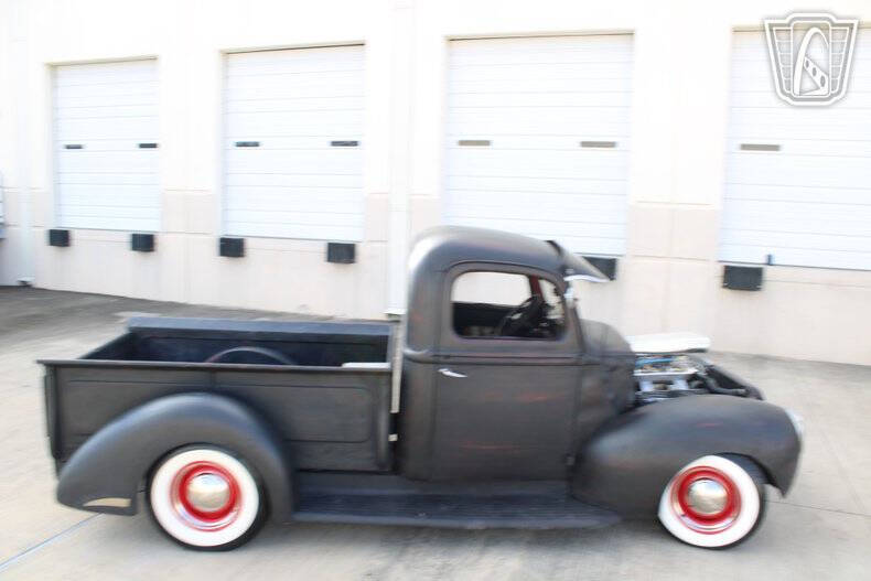 1947 Ford F-100