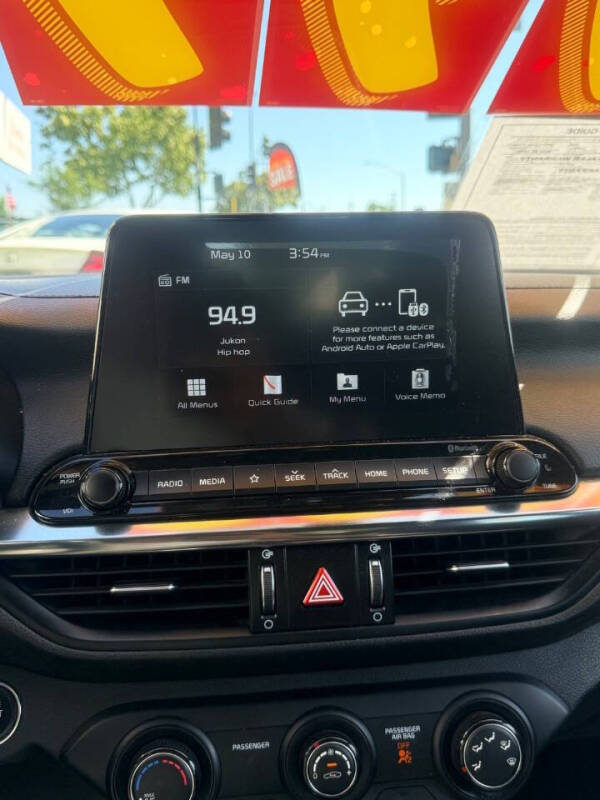 2020 Kia Forte GT Line