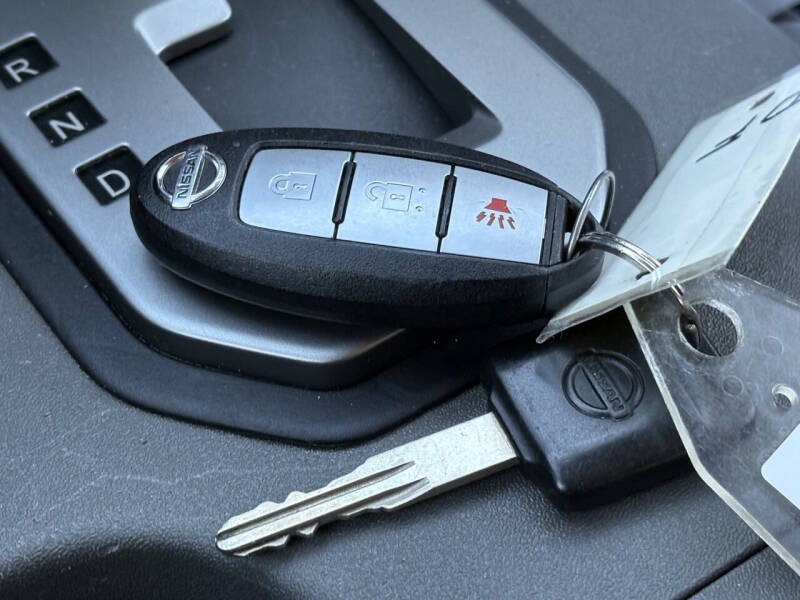 2021 Nissan Frontier SV