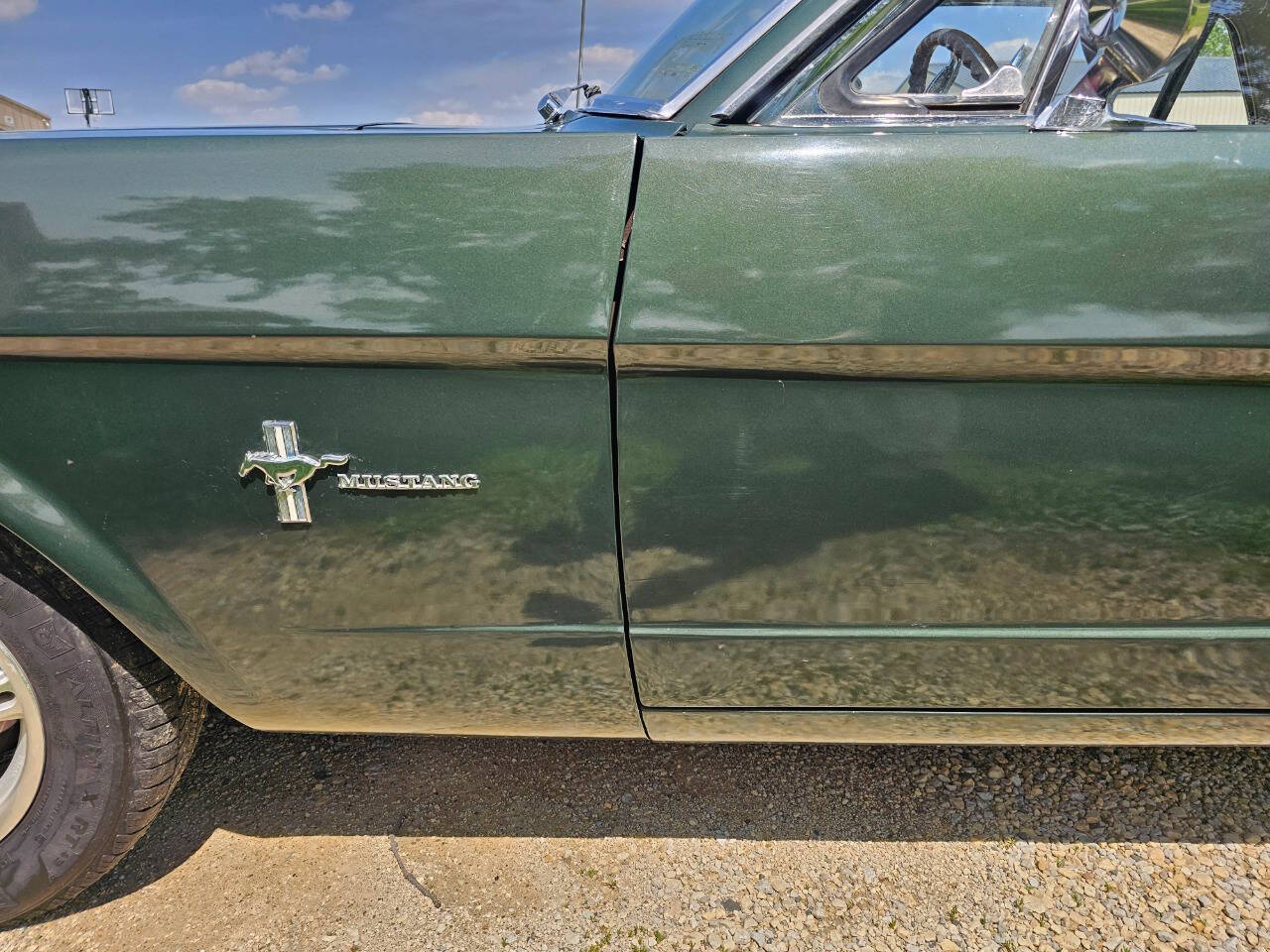 1965 Ford Mustang 71