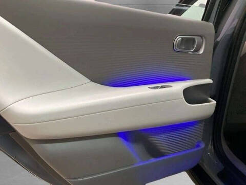 2025 Hyundai IONIQ 6 SEL