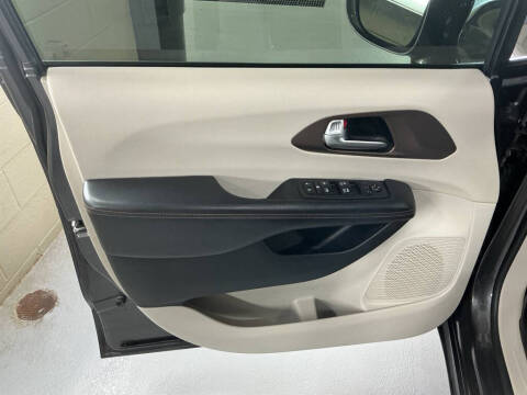 2019 Chrysler Pacifica Touring Plus