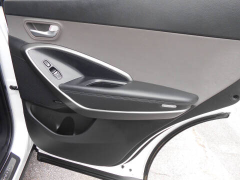 2017 Hyundai Santa Fe Sport 2.0T Ultimate