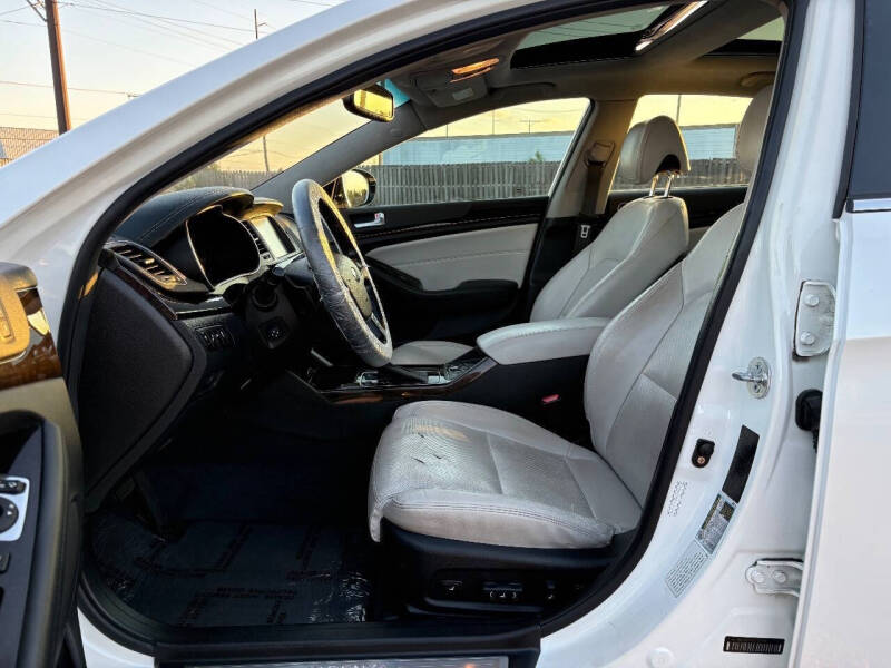 2014 Kia Cadenza Premium