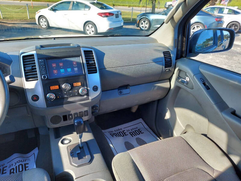 2021 Nissan Frontier SV