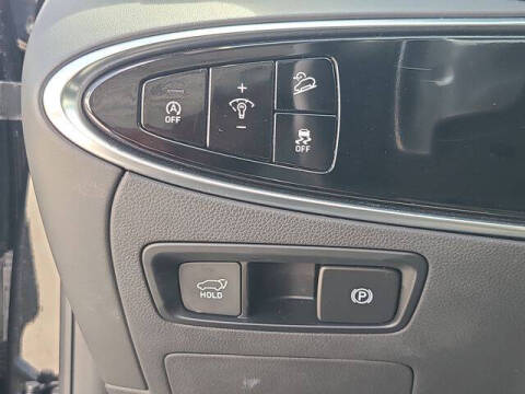 2025 Genesis GV70 2.5T Standard