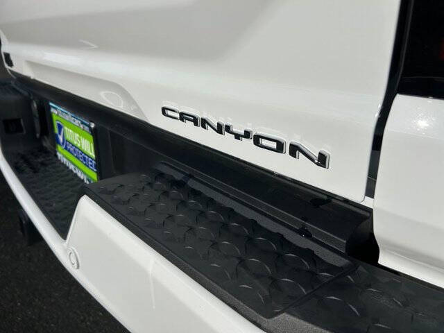 2025 GMC Canyon Denali