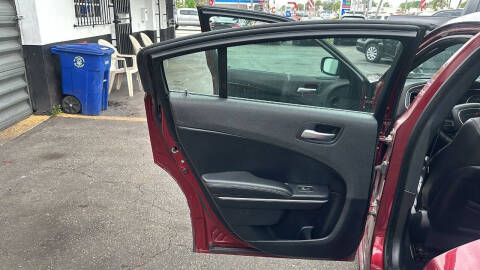 2020 Dodge Charger SXT