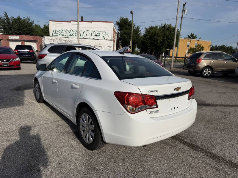 2011 Chevrolet Cruze LS