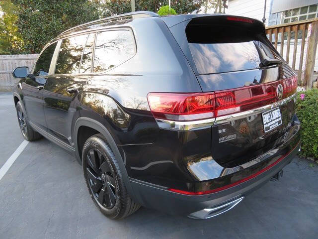 2024 Volkswagen Atlas SE
