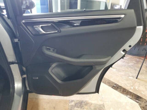 2017 Porsche Macan S