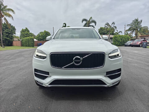 2019 Volvo XC90 T5 Momentum