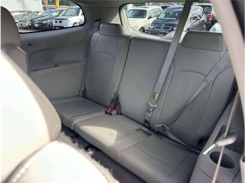 2016 Buick Enclave Leather