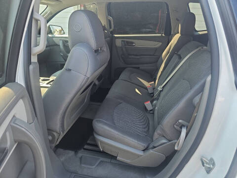 2017 Chevrolet Traverse LS