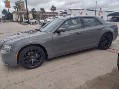 2019 Chrysler 300 S