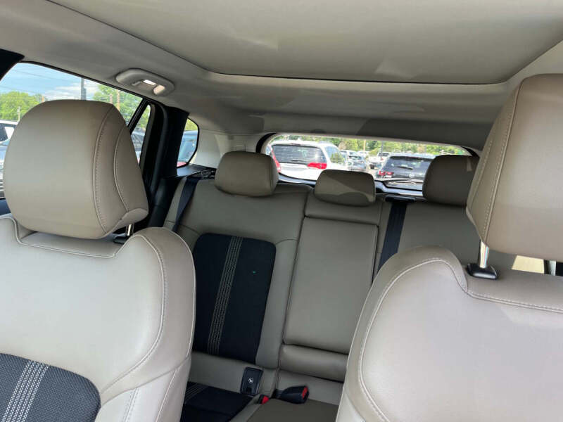 2025 Mazda CX-50 2.5 S Premium