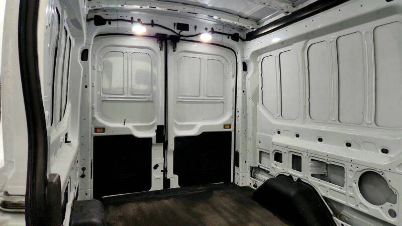 2024 Ford Transit 250