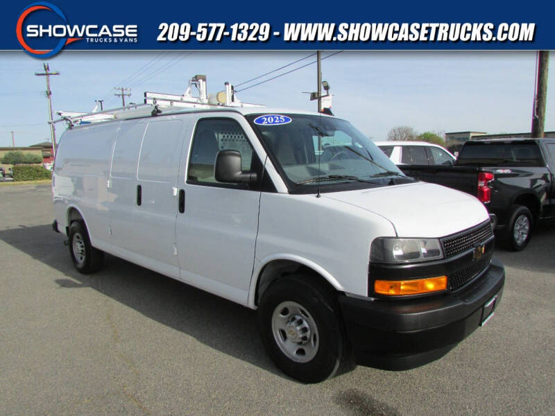 2025 Chevrolet Express 2500