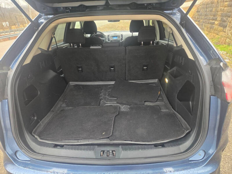 2019 Ford Edge SE