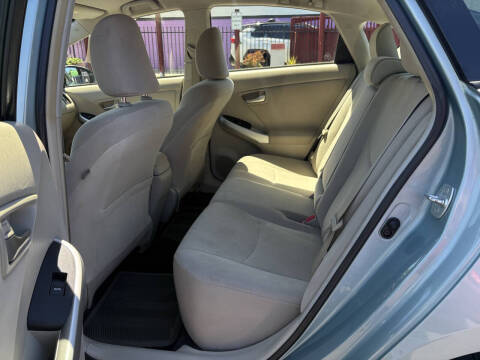 2014 Toyota Prius Three