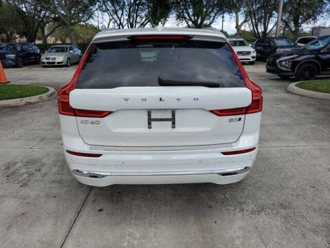 2023 Volvo XC60 B5 Plus Bright Theme