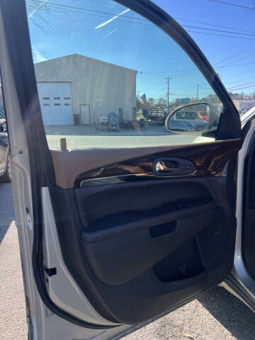 2017 Buick Enclave Leather