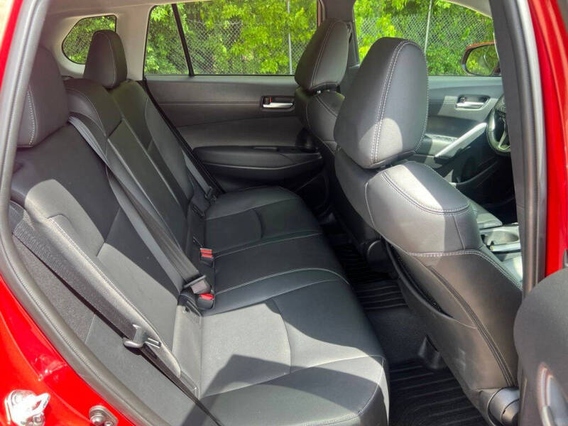 2023 Toyota Corolla Cross XLE