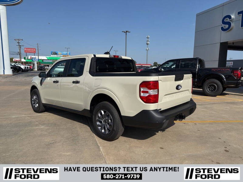 2025 Ford Maverick XLT