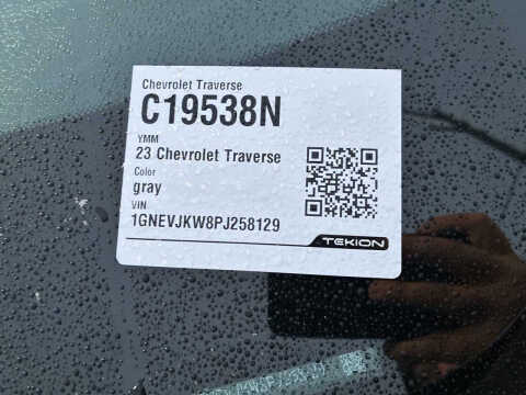 2023 Chevrolet Traverse RS